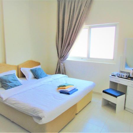 Abu Hail Star Residence - Home Stay Dubai Exteriör bild