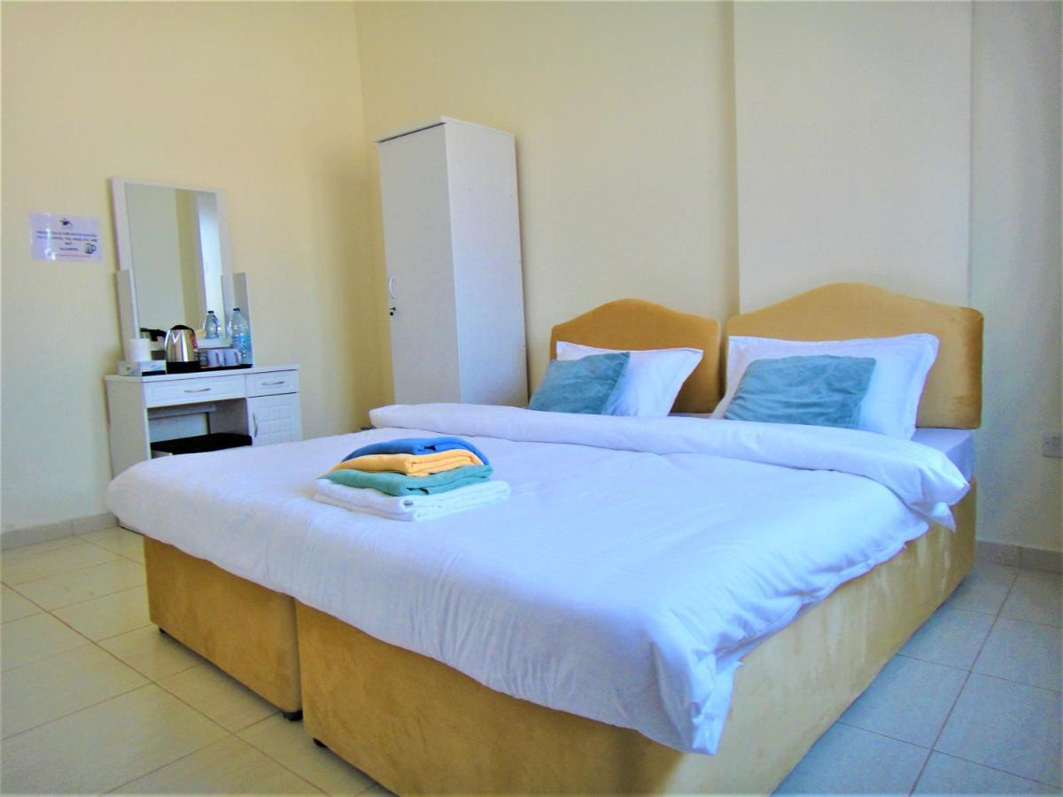Abu Hail Star Residence - Home Stay Dubai Exteriör bild